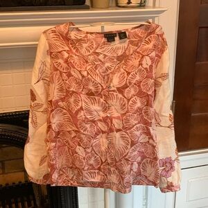 Tahari 100 percent linen puff sleeve top. Worn twice‎